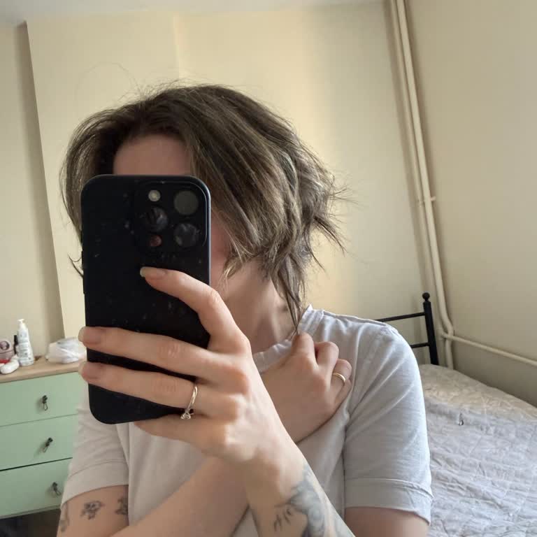 Kozyatağı Şubesinde İstenmeyen Röfle Ve Kat Kesimi, Fiyat Farkı Ve Saç Hasarı Şikayeti