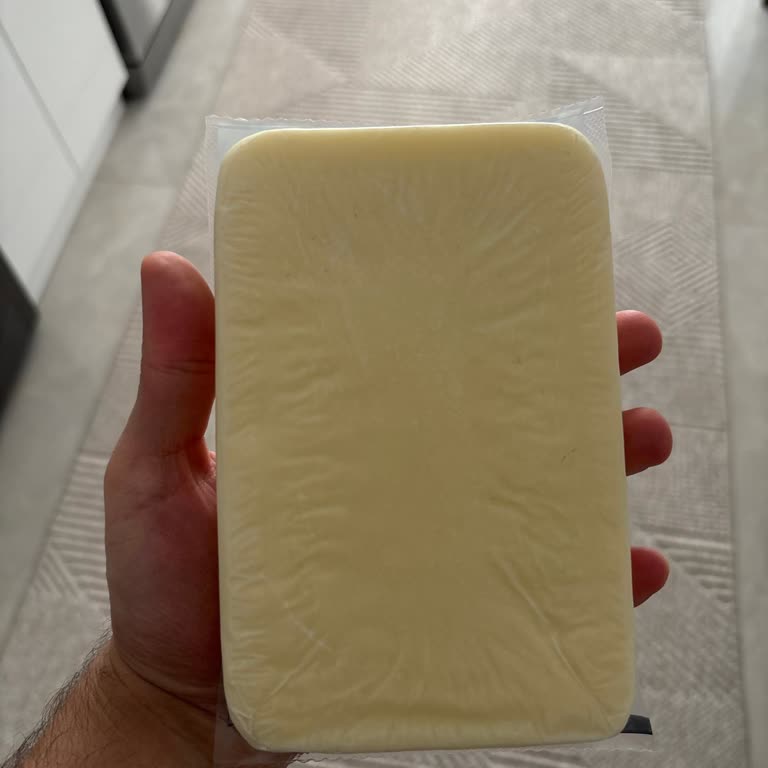 Kebir Yarım Yağlı Taze Dil Peynirinde Son Kullanım Tarihi Eksikliği