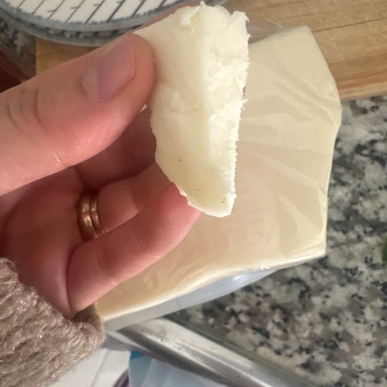 A101 Kaşar Peynirinde Bozulma Ve Lezzet Düşüşü