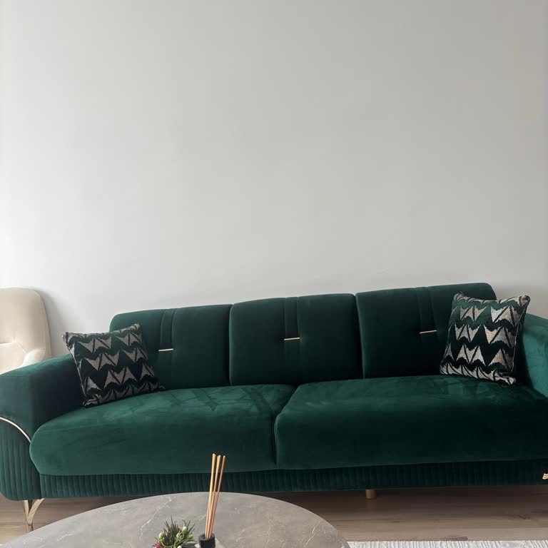 Serra Koltuk Takımının Kumaşı Aşırı Toz Ve Tüy Tutuyor, Yetkili Servis Çözüm Sunmuyor