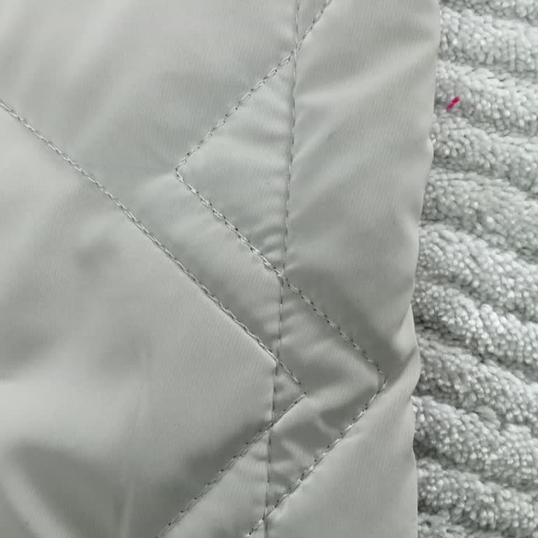 Sitare Giyim Ayıplı Olduğunu Düşündüğüm Mont İçin Ücret İadesi Talep Ediyorum