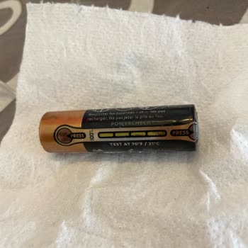 Duracell Kalem Pilleri Sık Sık Akıyor Ve LED Işığımı Bozuyor