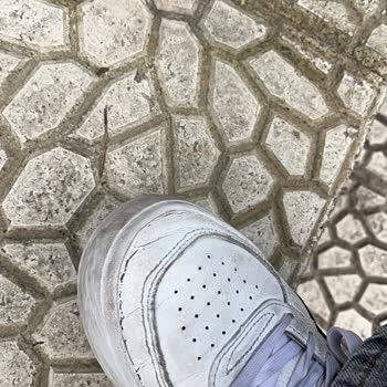 In Street Ayakkabısının Deformasyonu Ve İade Talebi