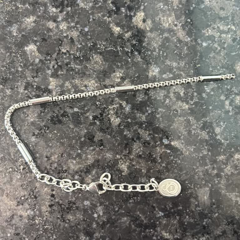 Kısa Sürede İki Kez Kırılan Bileklik İçin Değişim Talebi