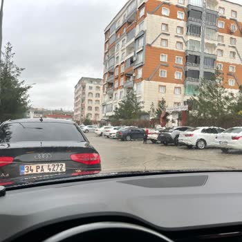 Poliçe Kapsamında Olmasına Rağmen Magdeburger Sigorta’nın Ön Cam Değişikliğini Reddediyor