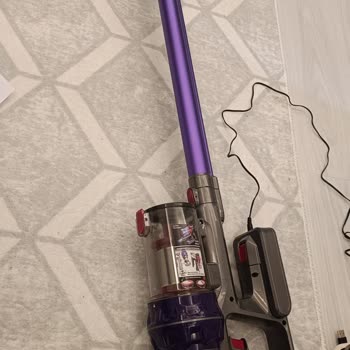 Kiwi Kvc-4040 Kablosuz Dikey Süpürge Şikayeti