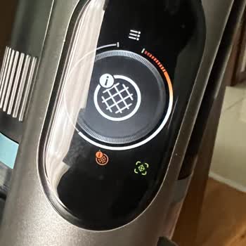 Philips 8000 Serisi Kablosuz Süpürge Sürekli Filtre Hatası Ve Ürün Değişimi Talebi