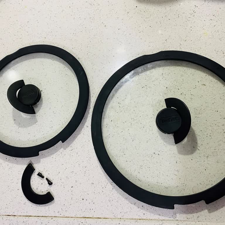 Tefal Ingenio Kapak Kulpunun Kırılması Ve Ücretsiz Yedek Parça Talebi