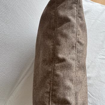 Defolu Krem Koltukta Kalitesiz Dikiş, Fabrikadan Cevapsızlık Ve Para İadesi Talebi