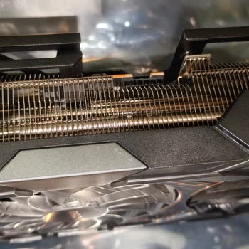 Açılmış Ambalajlı Ve Çizik Gelen Ekran Kartı Değişim Talebi