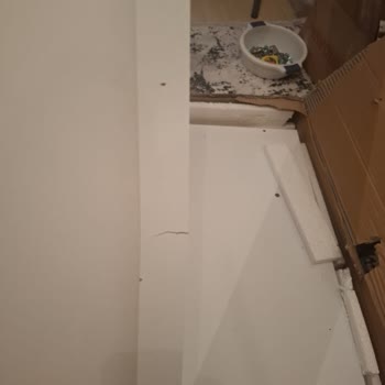 A101 Ekstra’dan Hasarlı Ve Kurulamayan Bebek Dolabı İçin Acil İade Talebi