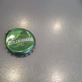 Paslanmış Şişe Açacağı Nedeniyle Hijyen Endişesi