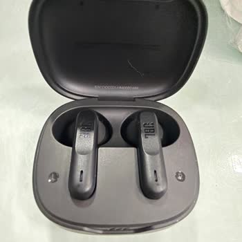 JBL Wave 300 Kulaklıkta Şarj Sorunu 3 Ay Boyunca, Onarım Talebi