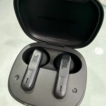 JBL Wave 300 Kulaklıkta Şarj Sorunu 3 Ay Boyunca, Onarım Talebi