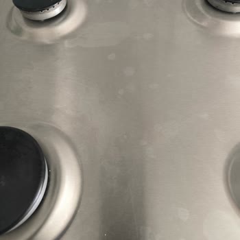 Arçelik Ankastre Ocakta Kısa Sürede Oluşan Emaye/İnox Lekeleri Ve Servisin Kullanıcı Hatası İddiası