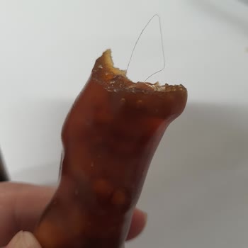 Cevizli Sucuk Paketi İçinde Saç Teli Bulunması Hijyen Sorunu