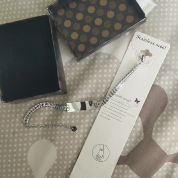 Göz Baskısız Bileklik Ve Cevapsız Şikayet