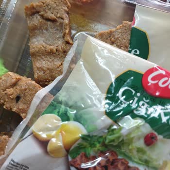 A101 Şubesinde Satılan Çiğ Köfte İçinde Küf: Sağlık Riski Ve İade Talebi