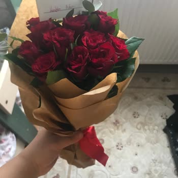 Yanlış Gönderilen Çiçek Ve Cevapsız İletişim Nedeniyle İade Talebi