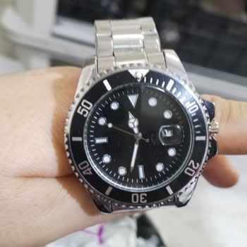 Kişiye Özel Baskısı Olmayan Ve Lekeli Saat İçin Tam İade Talebi