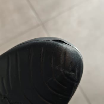 Intersport Üç Kullanımdan Sonra Açılan Krampon, Mağaza Tarafından Kullanıcı Hatası İddiası