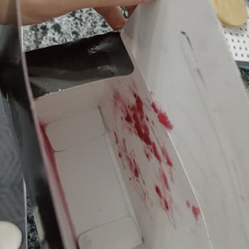 Dağılmış Cheesecake Ürünü İçin Saklama Ve Taşıma Koşulları İyileştirilsin