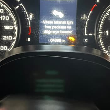 Araç Arızası Ve İkame Hizmeti Yokluğu Nedeniyle 2400 TL Masraf Ve 1000 TL Tazminat Talebi