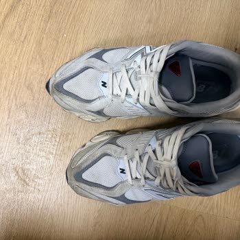 Fiş Olmadan Ayıplı Ayakkabı İncelenmedi, Mağaza Personeli Kırıcı Davranıyor