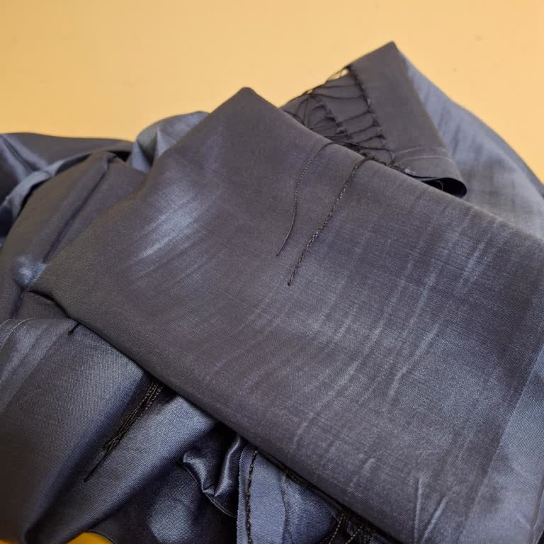 Yanıltıcı Gönderim Ve İade Talebi: 7 Eşarp Yerine 4 Ucuz Şal