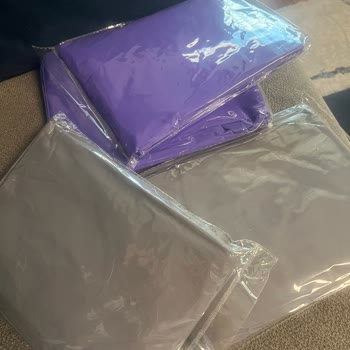 Sipariş Edilen 4 Farklı Renk Yağmurluk Yerine 2 Renk Gönderildi Ve Çözüm Bulunamadı