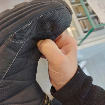 Skechers Bobs Sparrow Kar Botları Üç Ayda Açılıyor Değişim Ve İade Talebi