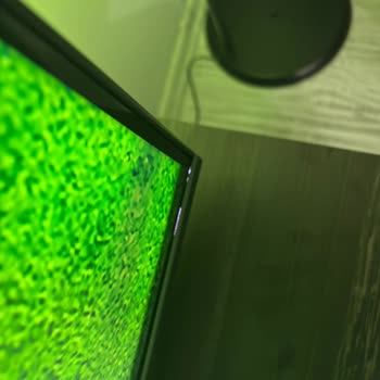 Philips TV'de Panel Arızası, Vatan Bilgisayar Ve Philips Sorumluluğu Üzerine Atıyor