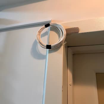 Şeker Apartmanı B Blokta Fiber Altyapısının Aktif Olmaması Mağduriyet Yaratıyor