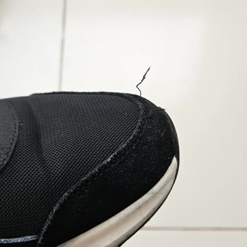 Skechers Ayakkabısının Kısa Sürede Deforme Olması Ve Kalite Güveninin Sarsılması