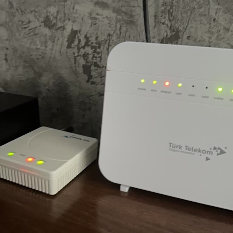 Uzun Süreli İnternet Kesintisi Ve Tutarsız Bilgilendirme Nedeniyle Mağduriyet