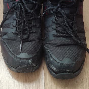 Garanti Kapsamındaki Su Geçirmez Ayakkabının Erken Aşınması Ve Mağazanın İnceleme Yapmadan Reddi