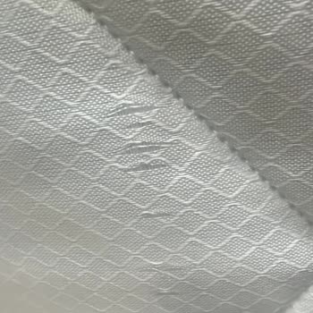 Aria Yaylı Yatakta Yırtık Ve Lekeli Ürün, Ücretsiz Değişim Talebi