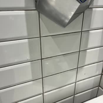 Starbucks Atakent Şubesinde Lavabo Hijyeni İhmal Edildi