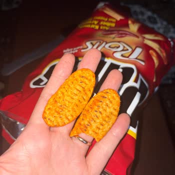 BİM Şubesinden Alınan Rolls Cipsi Bozuk Çıktı, İade Talebi