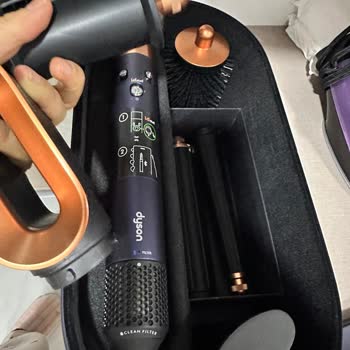 Dyson Airwrap Kutusunda Tarak Aparatı Eksik