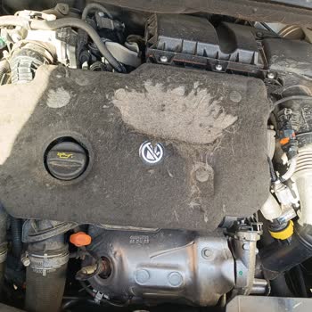 Serviste Orijinal Olmayan Motor Kapağı Takıldı Ve Geri Dönüş Yok