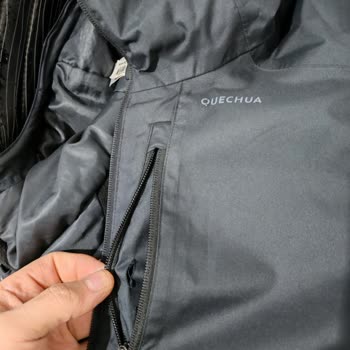 Decathlon Montunda Fermuar İç Astarı Sıkıştırıyor, Garanti Reddi