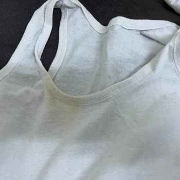 Bosch Çamaşır Makinesi Kıyafetleri Yırtıyor, Değişim İstiyorum