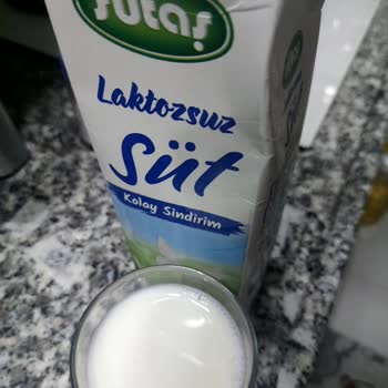 Süt Şişesinde Yabancı Madde Görülmesi Ve Ürün Değişimi Talebi