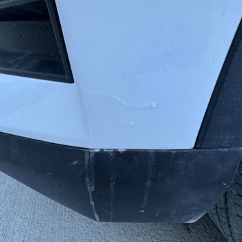 İki Aylık Servis Sonrası Boya Ton Farkı Ve Temizlik Eksikliği