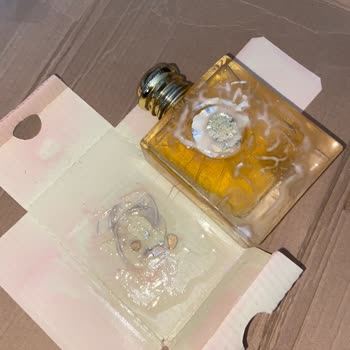 Kalitesiz Ürünler Ve Cevapsız Müşteri Hizmetleri Nedeniyle Tam İade Talebi