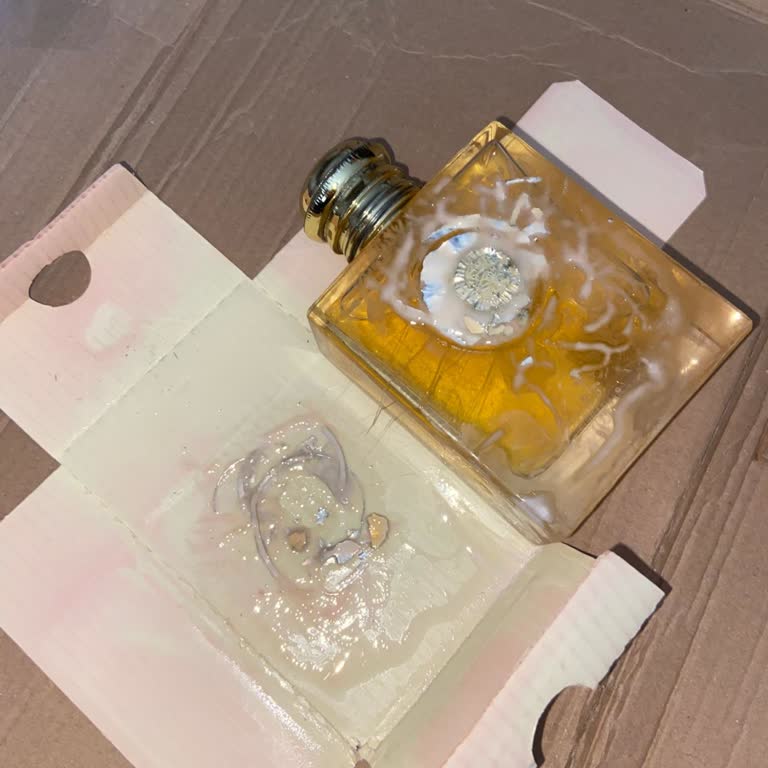 Kalitesiz Ürünler Ve Cevapsız Müşteri Hizmetleri Nedeniyle Tam İade Talebi