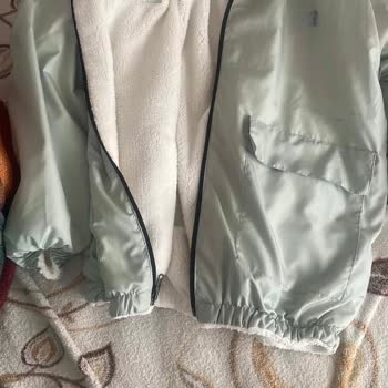 Ürün Görseldeki Kaliteyi Yansıtmıyor Ve 500 TL Kargo Ücreti İsteniyor