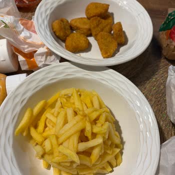 Burger King Siparişinde Yanlış Ve Eksik Ürünler, Müşteri Hizmetlerine Ulaşılamadı