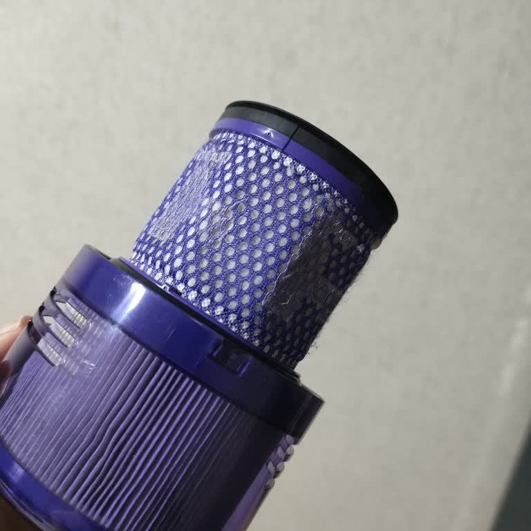 Dyson V15 Süpürgemde Sürekli Filtre Yıka Uyarısı Ve Çözüm Bulunamıyor